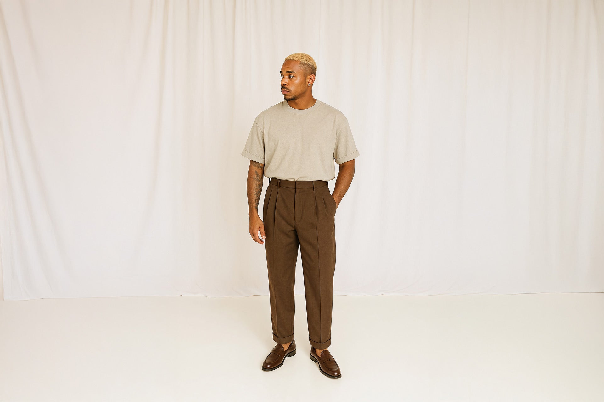 dress pants with t shirt Can We Wear T shirt With Formal Pants For Men (5 Outfit Examples)
