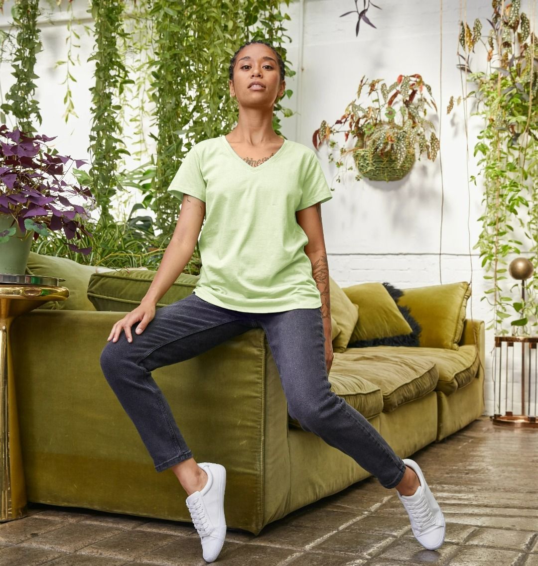 Women's organic cotton v-neck t-shirt