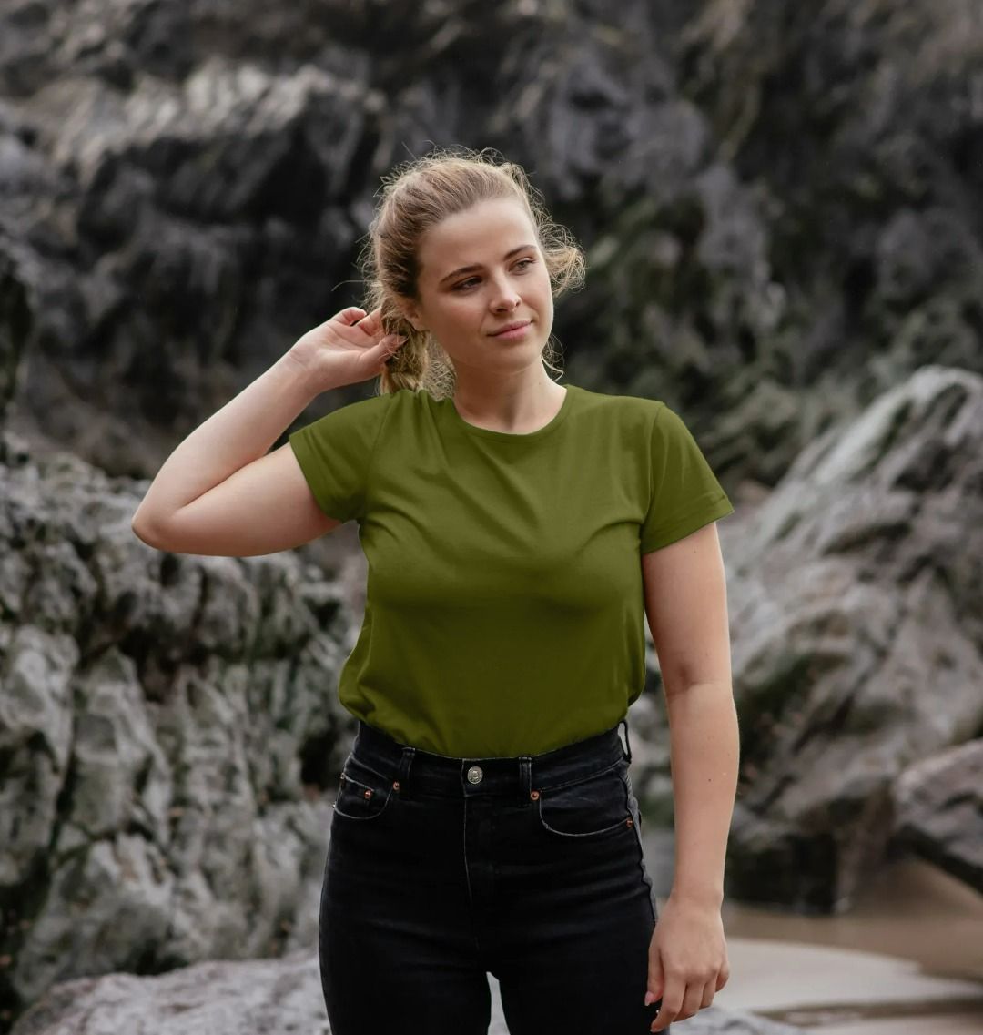 Women's organic cotton crew neck t-shirt