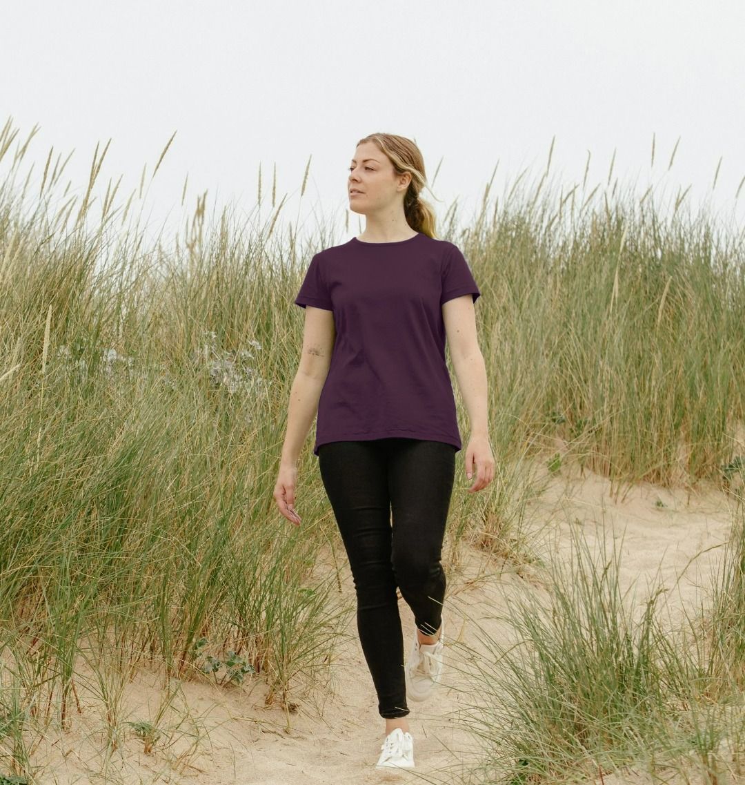 Women's organic cotton crew neck t-shirt
