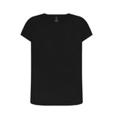 Black Women's sustainable essential t-shirt